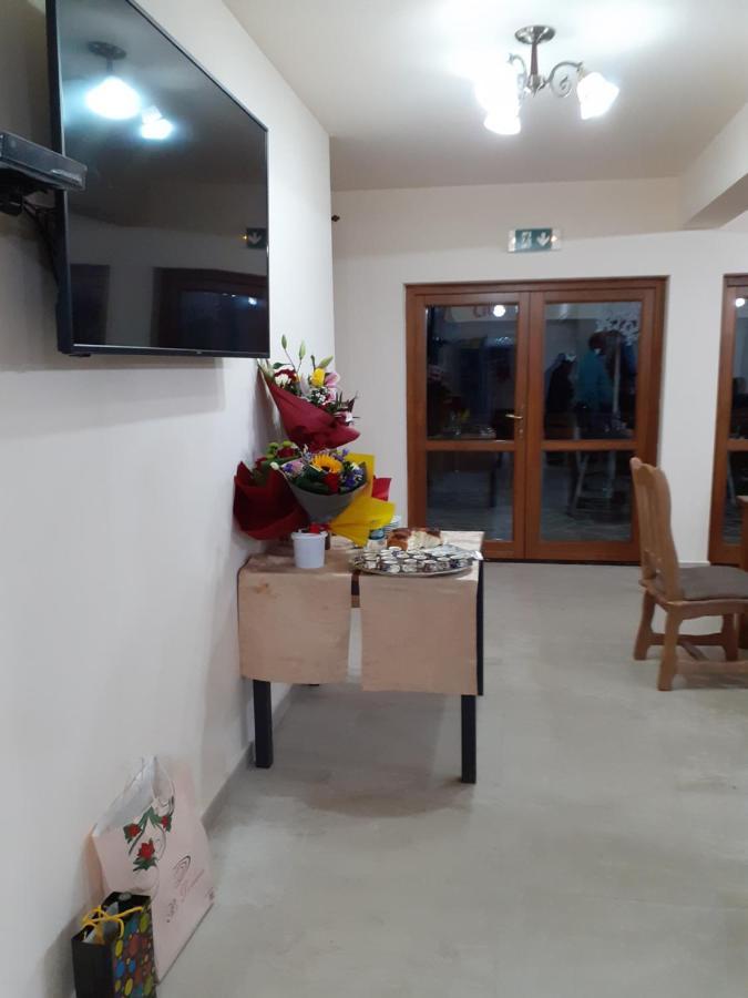 Pensiunea Bradul Dealu Stefanitei Luaran gambar
